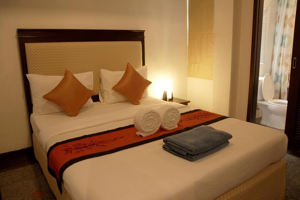 Washington Residence Phuket Habitación foto