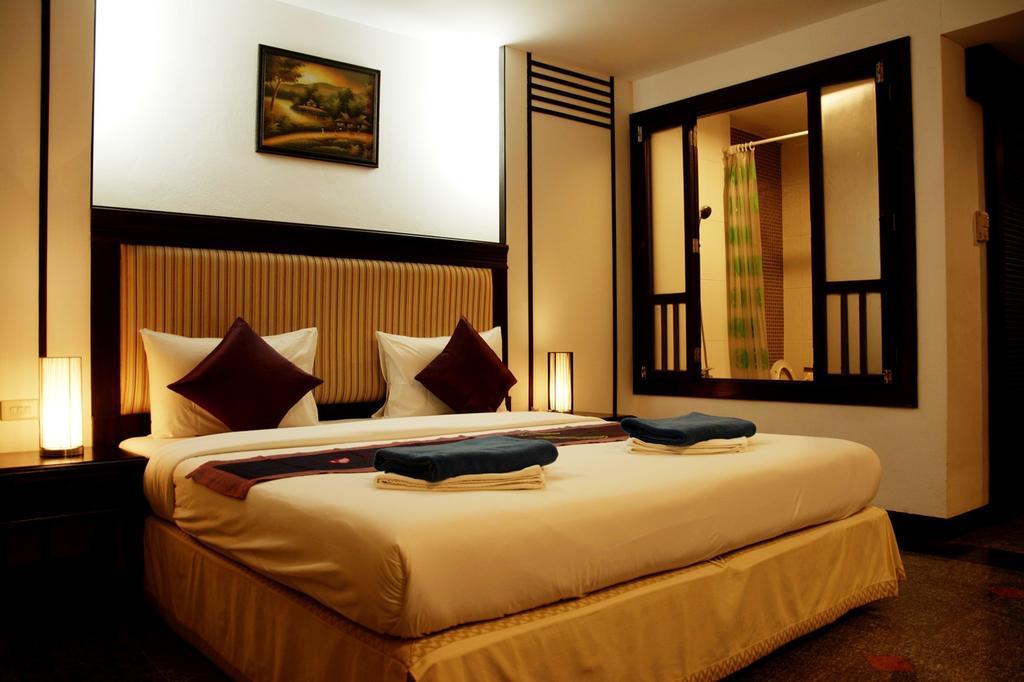Washington Residence Phuket Habitación foto